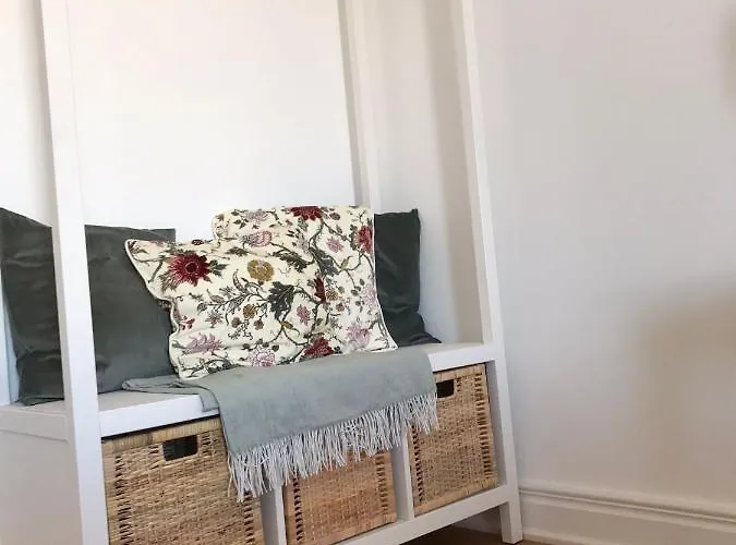 Santo Cristo * Πόντα Ντελγκάντα